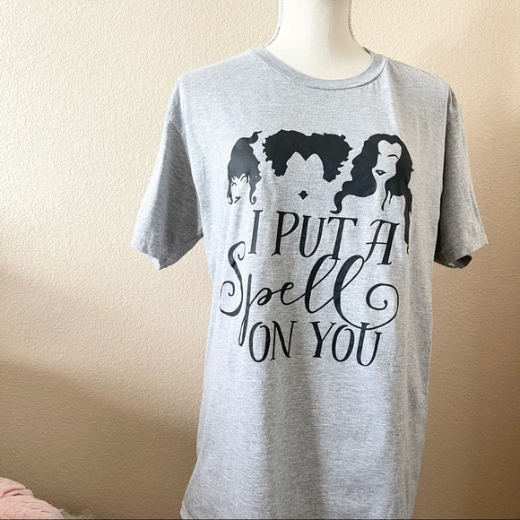3/30 Hocus pocus tshirt large - Picture 1 of 6